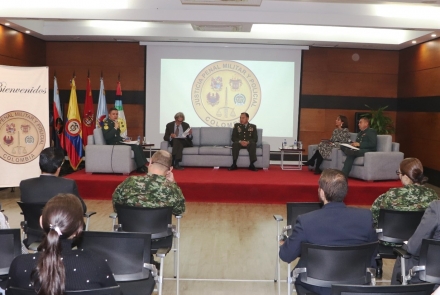 Panel funcionabilidad de la Justicia Penal Militar y Policial